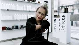 Y con esta premisa, formándose continuamente y teniendo como máxima al cliente, su valor más preciado, Paz Quintela y su salón sito en Ourense, han triunfado, concebido éste y ejecutado como una experiencia de belleza y bienestar suprema 