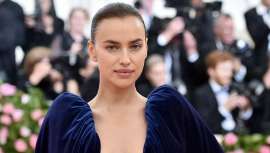 La modelo desvela su mejor truco de belleza: Cryo-Stick, un protocolo beauty basado en un sistema refrigerante que previene y combate la flacidez del rostro y que ofrece The Beauty Concept