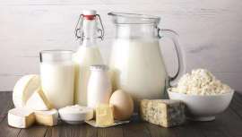 En general, la leche y los productos lácteos constituyen el grupo de alimentos más completo y equilibrado, ¿cuántos tomar al día o a la semana?
