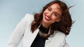 Sacudida por la pandemia, la mujer del siglo XXI afronta no solo los retos de esta situación extraordinaria, al igual que el resto del mundo, sino que se enfrenta a los derivados de su propia condición en lucha por la paridad e igualdad 