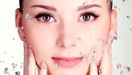 Este nuevo sérum de Naqua complementa los tratamientos despigmentantes en cabina y consigue unificar el tono de la piel