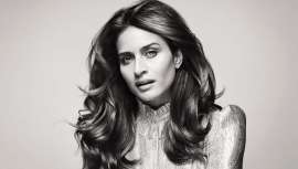 El producto ideal que recomendar a tu cliente. Con Blow.Dry podrá crear el look y la textura que desee en casa. La revolucionaria línea que define el estilo que mejor se adapte a cada personalidad y jornada. ¿Y tú, qué look escoges para hoy?