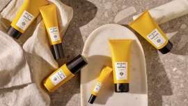 Se añaden la nueva Crema Facial Multiacción y el nuevo Limpiador Facial Refrescante para el hombre con el fin de dedicar todas las atenciones a la piel del rostro 