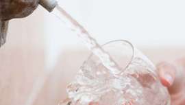 El 22 de marzo se celebra el Día Mundial del Agua y Avène rememora los 30 años de historia de su reconocida Agua termal, perfecta para cuidar todo tipo de pieles gracias a sus virtudes excepcionales