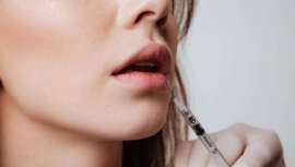 La participación en videoconferencias continúa impulsando la demanda de los tratamientos quirúrgicos y no quirúrgicos de la medicina y la cirugía estética, así como la posibilidad de recuperarse en casa