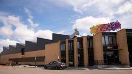 La compañía leonesa estrena instalaciones y lo hace rescatando la mítica factoría de Clesa en la región con ánimo innovador y de crecimiento, apuesta por el crecimiento empresarial 