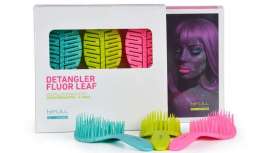 Perfect Beauty recebe a primavera a toda cor. Detangler Fluor Leaf. Cores turquesa, lima e fúcsia fluor para os novos escovas esqueletos, desembaraçantes, sempre contigo e a tua
cliente