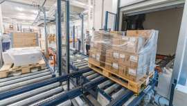 Un almacén automático, que responde al crecimiento de la firma y que conecta con el centro de producción del que dispone en Cerdanyola del Vallés (Barcelona)