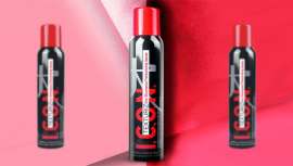 Un esencial y básico imprescindible en el salón y para tu clienta, que funciona como champú en seco y/o voluminizador 