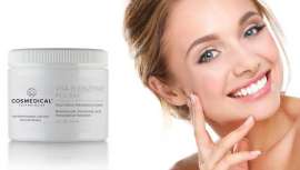 Elimina las células muertas de la piel con ingredientes tan avanzados como el aceite de cáñamo o polvo micropulido ecológico, entre otros, asegurando el efecto barrera, la antiinflamación y la hidratación