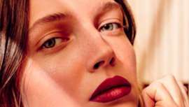 Dos productos para cara y cuerpo que aceleran el bronceado y cuidan de la piel