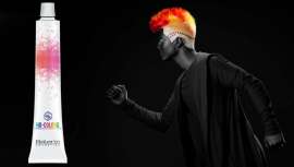 Salerm Cosmetics te invita a que des un toque de color trendy y directo a las melenas con HD Colors Fluor, cinco colores intensos y atrevidos que brillan en la oscuridad, logrando un efecto neón bajo la luz negra o ultravioleta