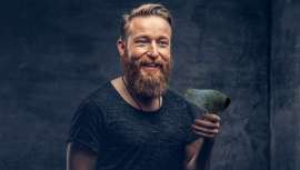 Una novedad Lim Hair. El primer secador diseñado por profesionales para barba y cabello. Práctico, funcional e ¡irresistible! 