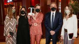 Bajo el marco del Teatro Real de Madrid, la famosa firma Kevin.Murphy ha recogido su T de Telva para Scalp.Spa, considerado el Mejor Producto Capilar del Año por los prestigiosos premios de belleza 