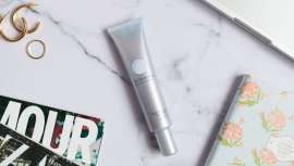 Está incluida en la línea Fresh & Pure para pieles mixtas con tendencia grasa, la gama más joven de atashi® Cellullar Cosmetics