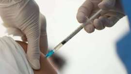 Aunque por el momento sean mínimos, puede haber casos de reacciones de los rellenos de ácido hialurónico ante las vacunas contra la Covid. Pero, que no cunda el pánico, son transitorios y fácilmente tratables