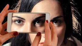 La bautizada como dismorfia de Snapchat, la que incita a lucir lo mejor posible en nuestros selfies, empuja a los más jóvenes a las consultas de medicina estética, pero también a pacientes mayores que nunca antes estuvieron en ellas