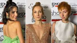 Antonio Eloy Escuela Profesional y todo su equipo han sido por segundo año consecutivo los encargados de hacer brillar a las estrellas con sus peinados y maquillaje. Elegimos 10 looks muy significativos y a la última 