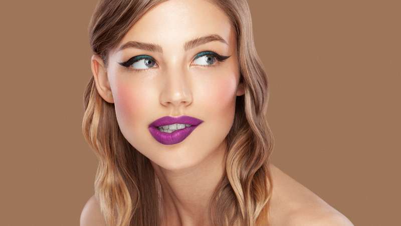 Maquilhagem  prova de mscaras Salerm Cosmetics