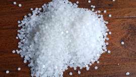 Para la producción de cosméticos, entre otros usos, es un agente modificador de la viscosidad en diversas formulaciones