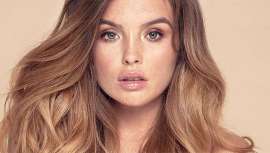 Empresa dedicada a la comercialización de una gran variedad de productos y accesorios para profesionales de la peluquería, con marcas de primera, que responden a todas las nuevas exigencias del mercado y los consumidores 