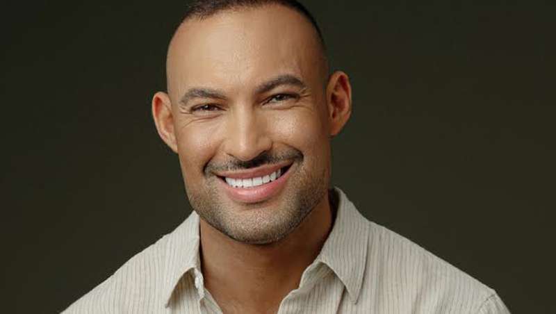 Romeu Felipe: 'A cor natural para o cabelo é a tendência rainha do momento'