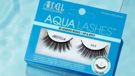 As pestanas Aqua Lashes são uma inovação da famosa Ardell. Simples e seguras para qualquer profissional porque não criar looks no teu salão? Ardell propõe cor + penteado + olhar impactante