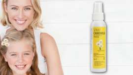 No sólo aclarará la melena, también la protegerá de las radiaciones solares, al tiempo que la hidrata y nutre en profundidad