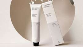 A nova coloração permanente Kincream Color é 100% vegana e graças à sua nova fórmula com ativos cuidadosamente selecionados oferece o melhor equilíbrio entre as 3 chaves para um resultado sublime no cabelo: cor, cuidado e luminosidade