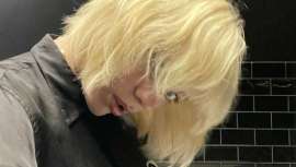 Eduardo Sánchez, director de Maison Eduardo Sánchez, nos explica las claves de este cambio de look de la cantante, una evolución del corte paje mucho más desestructurada que le confiere ese aire tan cool y desenfadado