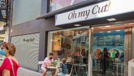 La conocida cadena de peluquería y belleza ha reinaugurado esta semana uno de sus primeros salones con 13 años de trayectoria en el centro de la ciudad alicantina