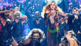 Con las mejores figuras del panorama internacional de la peluquería, 48 horas Non Stop en un derroche de pura creatividad, para peluqueros inquietos, con el gran estreno de los Global Creative Awards y la participación de los españoles X-presion 