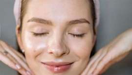 Este sérum despigmantante de + Farma Dorsch no se limita a borrar manchas, también unifica el tono y actúa contra el envejecimiento y la deshidratación