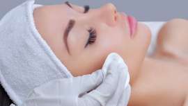 Este producto es un imprescindible en la rutina porque equilibra la piel, refresca, hidrata, limpia los poros y prepara el cutis para que pueda recibir el tratamiento posterior