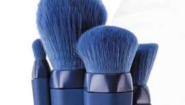 En OnBeauty by Cosmoprof Worldwide Bologna, celebrado este mes de septiembre de 2021 en Bolonia, Italia, Pennelli Faro ha presentado un innovador cepillo cosmético patentado de un solo material hecho de botellas de agua recicladas posconsumo