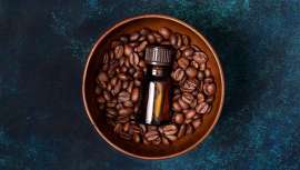 La cafeína tiene múltiples beneficios para la salud de la piel y es el ingrediente estrella de muchos productos cosméticos. Te contamos los secretos de sus activos milagrosos