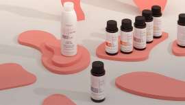 Para todo tipo de rubios y técnicas de iluminación y mechas, Color Wear Gloss Toner, línea que tonaliza, textura líquida, permite rubios ultrabrillantes y reflejos naturales, además de ofrecer 7 servicios  Blonde Menú en el salón de peluquería