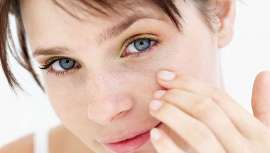 El increíble bio-corrector para ojos naturalmente más brillantes que ataja las ojeras hiperpigmentadas y vasculares