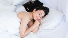 Kneipp, junto a la Maestra de Yoga y Ayurveda Vanezza Roca, han elaborado estos consejos especialmente pensados para dormir y descansar mejor