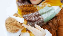 La crema de manos y uñas con aceite de árgan de Saluvital hidrata tu piel en las condiciones climatológicas más duras