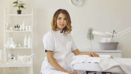 Plataforma de formación on-line que te ofrece másteres, cursos, tutoriales en directo, masterclass y mucho más. Dedicados al sector de la belleza, estética, salud y dermocosmética