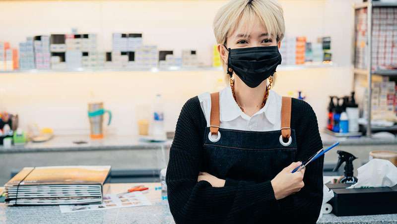 Ir ao cabeleireiro torna as pessoas mais felizes. Está comprovado!