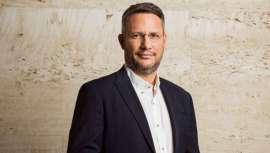 El perfumista senior de Eurofragance obtiene el codiciado Beautyworld Premio Medio Oriente 2021 al Perfumista del año. Olaf Larsen es reconocido por su contribución a la perfumería de Oriente Medio