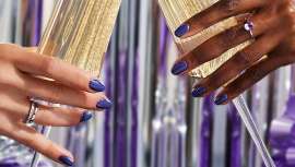 La marca de manicura Opi, culmina su 40 aniversario con 12 tonos holográficos para las uñas de edición limitada y tres brillos especiales muy particulares