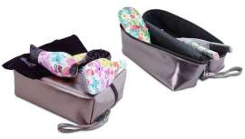 Ideales para regalar, con bolsa neceser convertible en práctico organizador de maquillaje o productos y las mejores herramientas de peinado tamaño mini para llevar siempre consigo y los más bonitos estampados