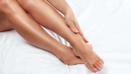 Ya que el paciente puede necesitar llevar medias compresoras y es preferible evitar el sol, el otoño e invierno es una época muy adecuada para tratar las varices. Por el doctor Javier Rangel