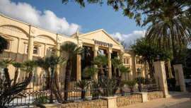 Desde su apertura, apenas dos meses, ha recibido a cientos de pacientes de hasta diez nacionalidades distintas