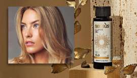 Com Deva-Plex, o complexo de ingredientes naturais que gozam do poder de restaurar o cabelo e torna-lo hidratado e luminoso. Um complexo de ativos de Sens.ùs que devolve e consegue reflexos extraordinários