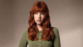 Ya conoces éclat, coloración demipermanente de pH ácido Montibello que transforma el color en un tratamiento. Hoy presentamos éclat Refresh, uno de los servicios que podrás realizar en el salón, indicado para hacer revivir el color del cabello 