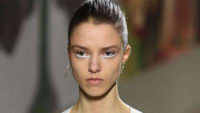 Eyeliner blanco, la total tendencia en maquillaje